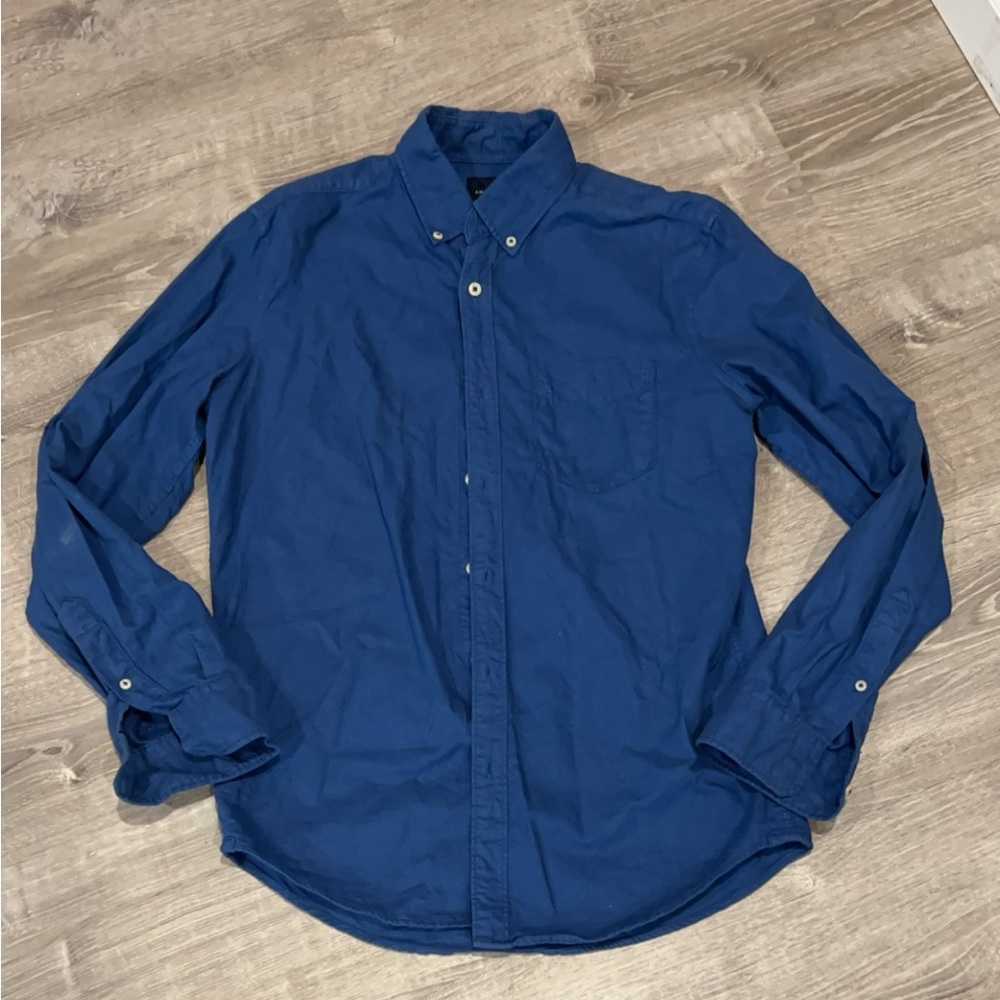 Men’s AE casual button down